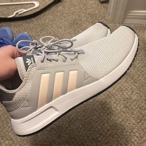 Adidas shoes size 6.